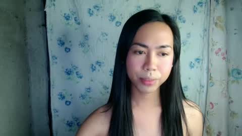 eddfox001 online show from March 23, 2:32 pm