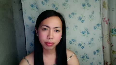 Snapshot of eddfox001 chatting on June 21, 11:24 am eddfox001 online show from June 21, 11:24 am