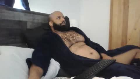 eddiejonez online show from April 13, 1:38 pm