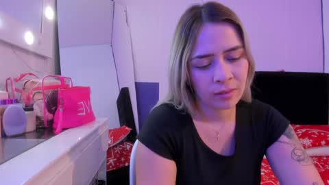 Snapshot of eden_paradise_ chatting on December 14, 3:36 pm BYANCA online show from December 14, 3:36 pm