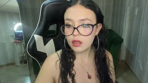 Snapshot of eden_vice_t chatting on November 8, 1:33 pm Eden vice online show from November 8, 1:33 pm