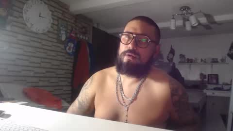 edgarram83 online show from November 20, 6:13 am