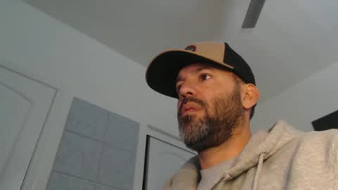 EdgeM online show from January 1, 7:43 pm