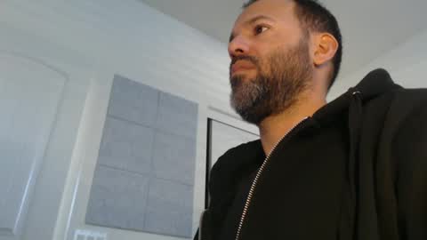 Snapshot of edge_masters chatting on January 1, 10:46 pm EdgeM online show from January 1, 10:46 pm