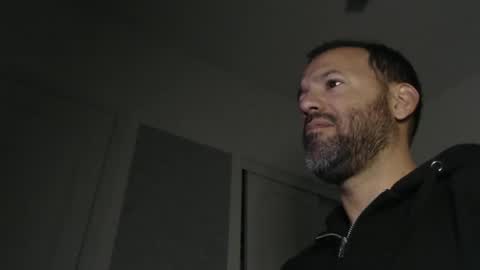 Snapshot of edge_masters chatting on January 5, 2:06 am EdgeM online show from January 5, 2:06 am