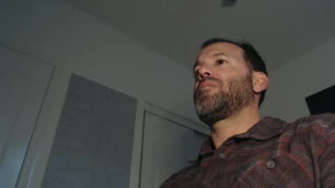 Snapshot of edge_masters chatting on January 20, 1:07 am EdgeM online show from January 20, 1:07 am