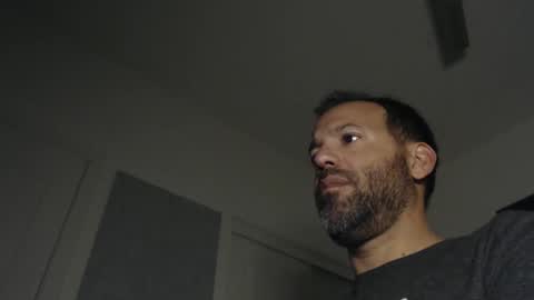 Snapshot of edge_masters chatting on February 23, 2:07 am EdgeM online show from February 23, 2:07 am