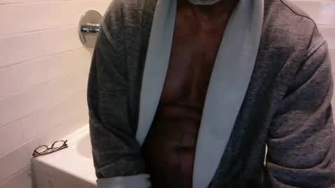 Dad online show from May 9, 1:49 pm