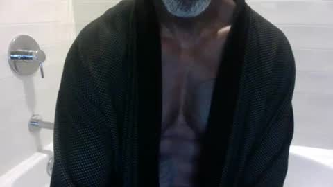 Dad online show from May 30, 11:51 am