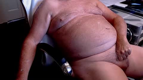 edginginedmonton online show from November 11, 8:42 pm