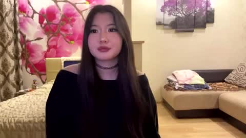 Eri online show from May 14, 8:26 pm