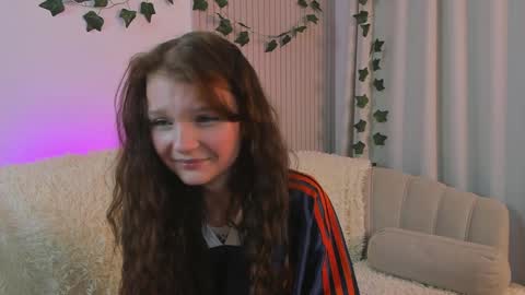 Snapshot of edithgalpin chatting on January 20, 11:21 pm Lisa online show from January 20, 11:21 pm