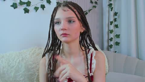 Snapshot of edithgalpin chatting on January 28, 12:15 am Lisa online show from January 28, 12:15 am