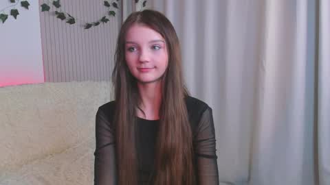 Snapshot of edithgalpin chatting on March 1, 12:39 am Lisa online show from March 1, 12:39 am