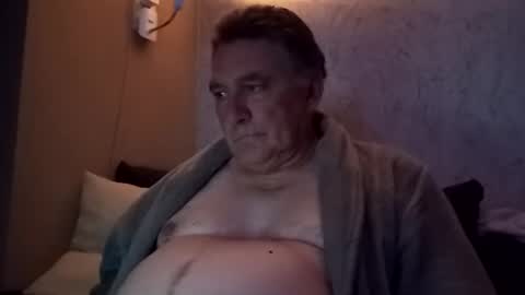 Snapshot of edje59a chatting on September 20, 9:38 pm Eddy online show from September 20, 9:38 pm