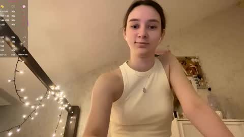 Dana online show from September 18, 5:37 pm