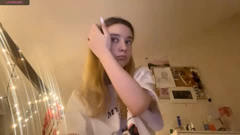 Dana online show from November 11, 6:19 pm