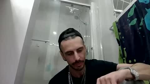 Snapshot of edmonton1985780 chatting on March 4, 11:29 am edmonton1985780 online show from March 4, 11:29 am