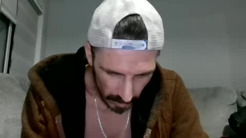 Snapshot of edmonton1985780 chatting on September 15, 9:20 am edmonton1985780 online show from September 15, 9:20 am