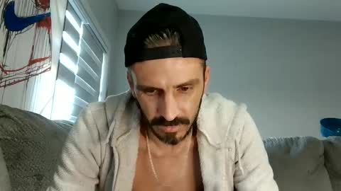 Snapshot of edmonton1985780 chatting on September 18, 5:04 pm edmonton1985780 online show from September 18, 5:04 pm