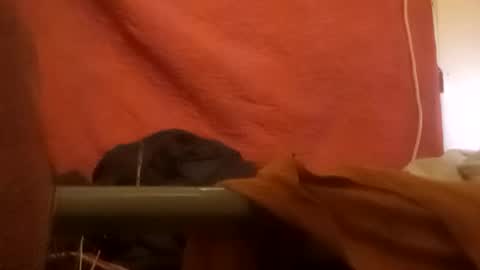 edmore1215 online show from March 31, 8:09 pm