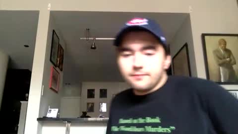 Snapshot of edmundfitz75 chatting on April 26, 6:16 pm EddieFitz75 online show from April 26, 6:16 pm