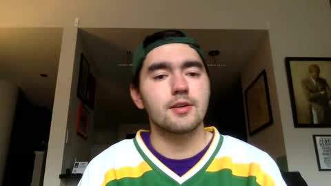 Snapshot of edmundfitz75 chatting on April 30, 10:36 pm EddieFitz75 online show from April 30, 10:36 pm