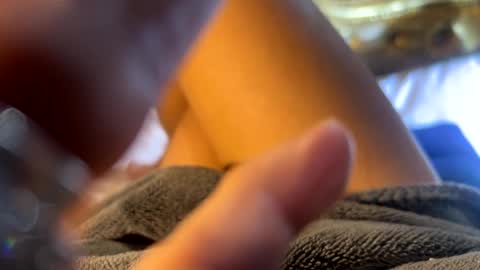 Snapshot of edralyn_cb chatting on November 7, 7:08 am edralyn_cb online show from November 7, 7:08 am