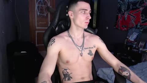 Eduar online show from January 12, 11:26 am