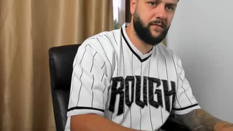 Snapshot of edvvardfame chatting on September 10, 4:12 am Addi online show from September 10, 4:12 am