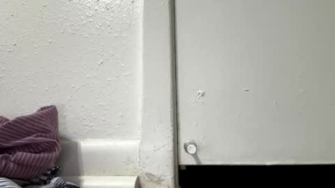 Snapshot of edward2736 chatting on November 4, 1:54 pm edward2736 online show from November 4, 1:54 pm