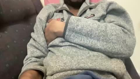 eel184 online show from February 7, 6:44 pm