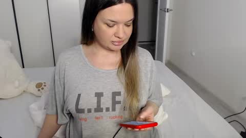 eelena4kiss online show from February 25, 3:05 pm