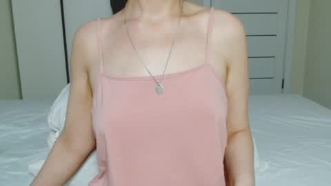 eelena4kiss online show from July 9, 11:25 am