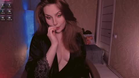 eesmaaarr online show from October 9, 11:36 pm