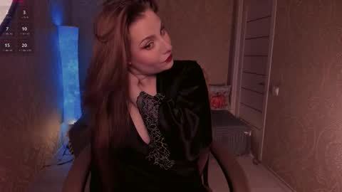 eesmaaarr online show from December 15, 10:25 pm