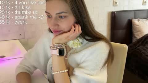 Snapshot of ef_fy chatting on February 26, 12:48 pm ef_fy online show from February 26, 12:48 pm