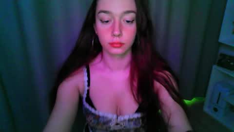 effie_balconii online show from November 24, 12:27 pm