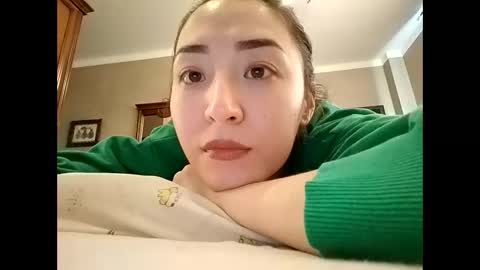 Effy online show from December 15, 10:07 am