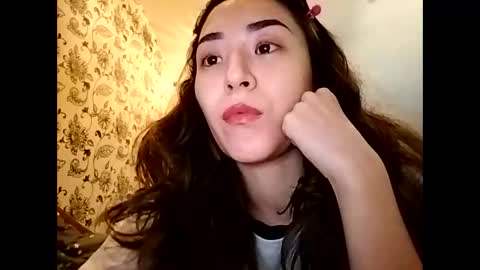 Effy online show from September 12, 4:29 pm