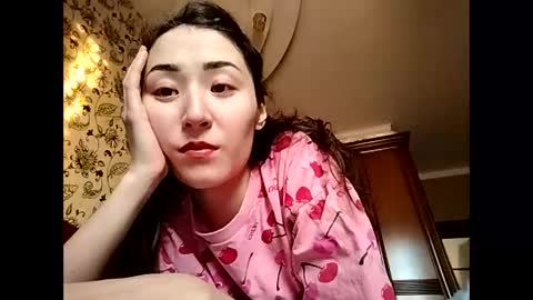 Effy online show from November 19, 10:59 am