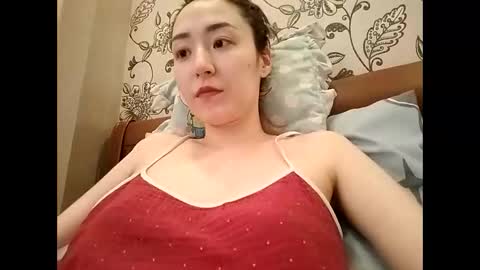 Effy online show from April 14, 9:15 am