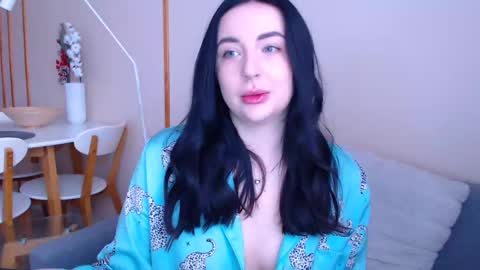 Effy online show from December 23, 9:59 am