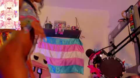 effy_marinn online show from October 6, 9:07 am