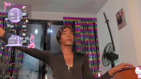 effy_marinn online show from June 17, 1:08 am
