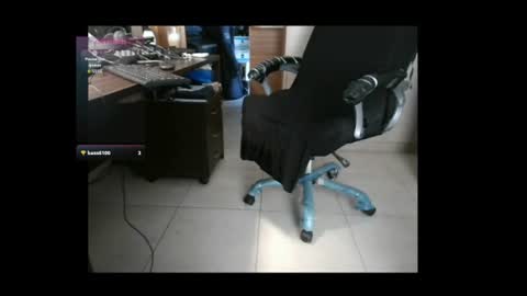 Snapshot of efi_crossou chatting on July 2, 10:43 am efi_crossou online show from July 2, 10:43 am