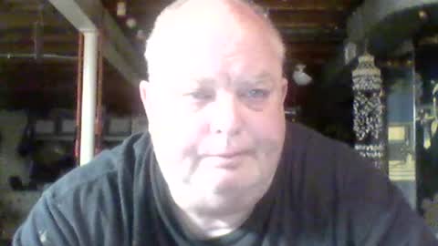 efriff online show from June 18, 11:36 am