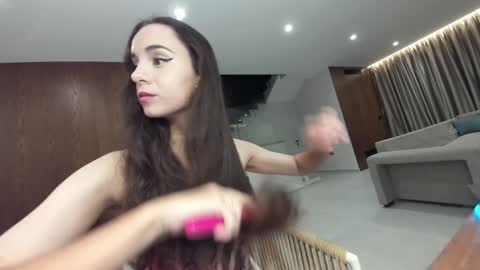 Erik and Alice online show from November 22, 1:26 am