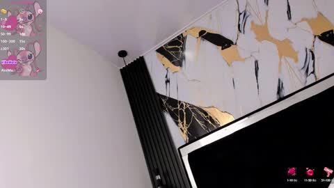 eileenn tanihara online show from January 20, 10:15 pm