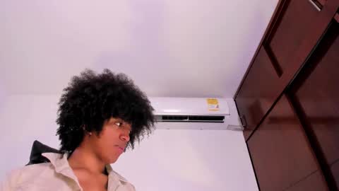 eileenn tanihara online show from January 30, 8:32 am